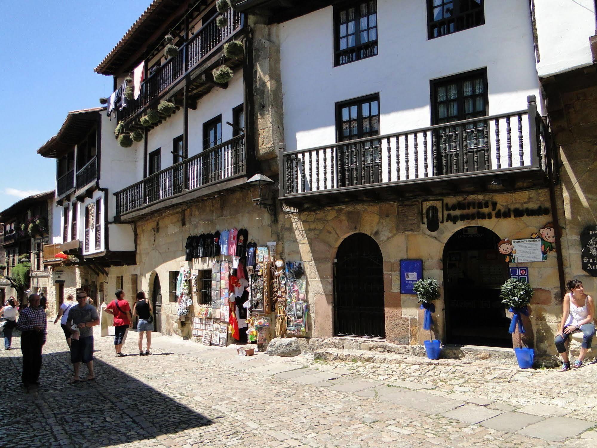 Apartamentos Legado De Santillana Santillana del Mar Extérieur photo