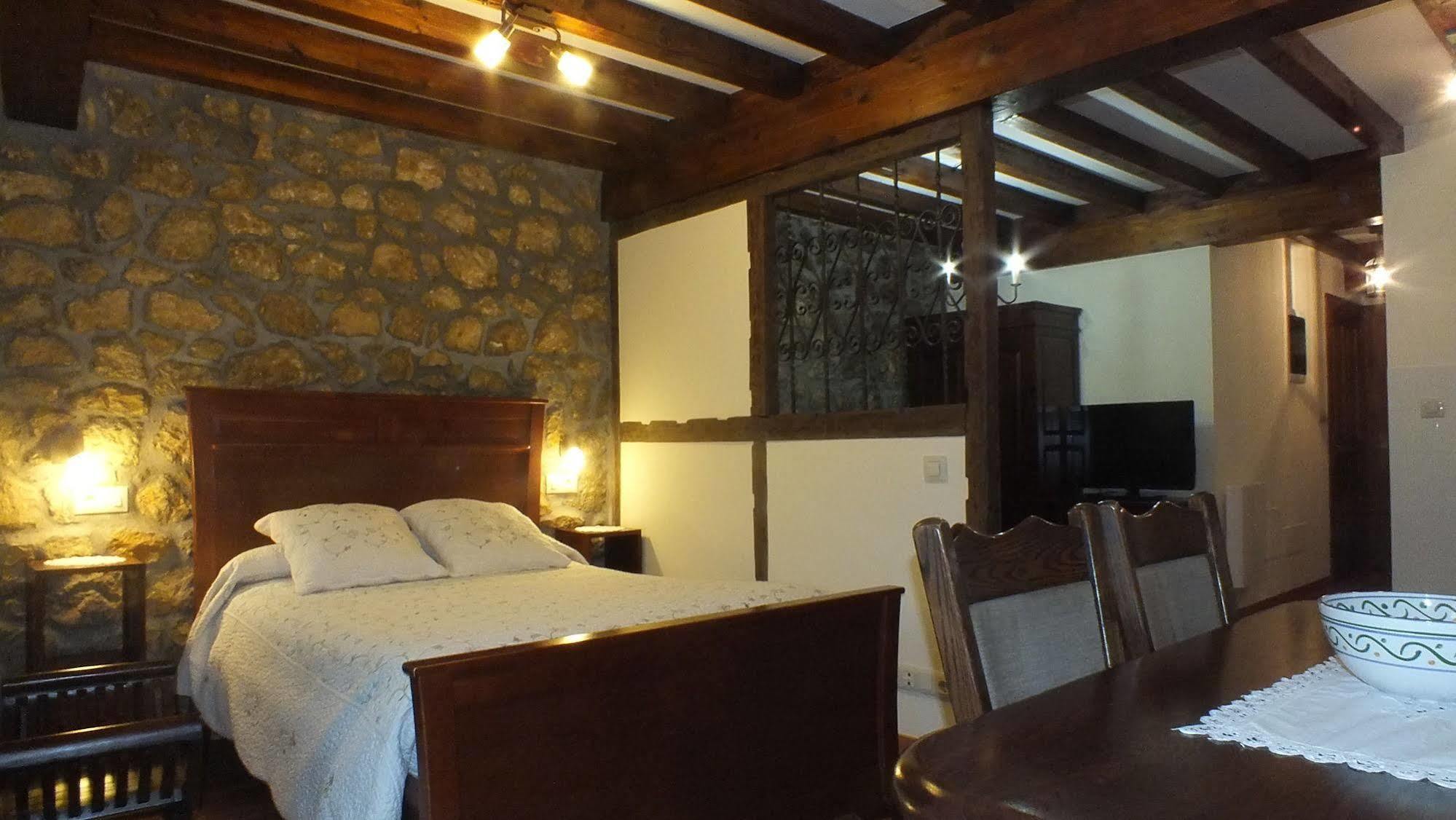 Apartamentos Legado De Santillana Santillana del Mar Extérieur photo